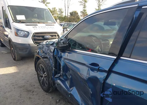 2018 Volkswagen Tiguan 2.0T Se/2.0T Sel z USA, uszkodzony, nr VIN 3VV3B7AX6JM117111